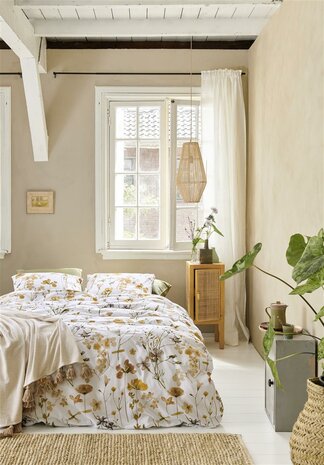 Ariadne At Home Dekbedovertrek Flowerlove White 28026